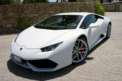 ورشة صيانة لامبورجيني بالرياض